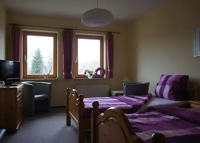 בית הארחה Moritz Unterm Storchennest -16303 Schwedt,schwedter Allee1 3*