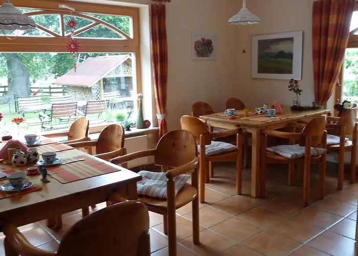 Moritz Unterm Storchennest -16303 Schwedt,schwedter Allee1 3* שוודט